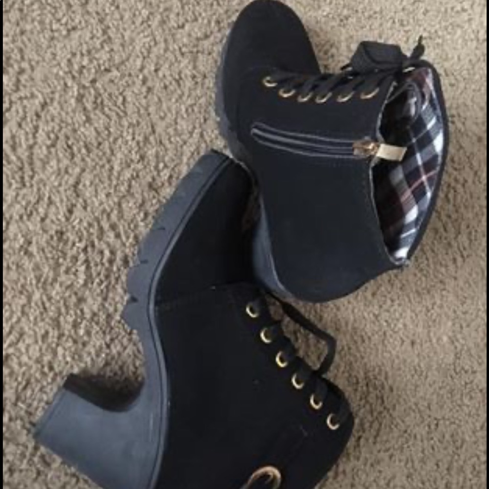 Boots lace up platform chunky high heel